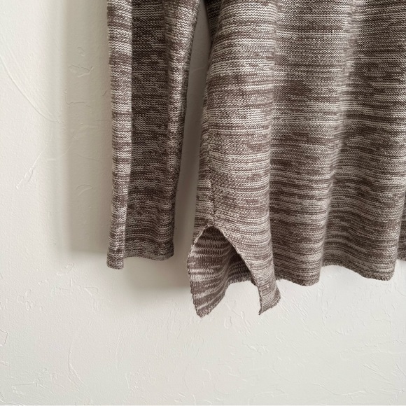 THML Crew Neck Color Block Sweater - Picture 5 of 5